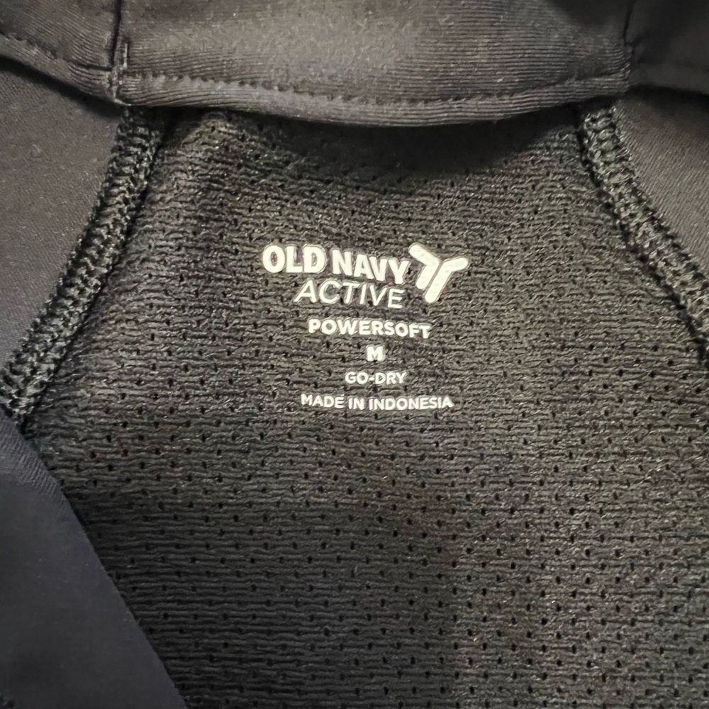 Old Navy Powersoft Activewear Jacket size M - Picture 2 of 5